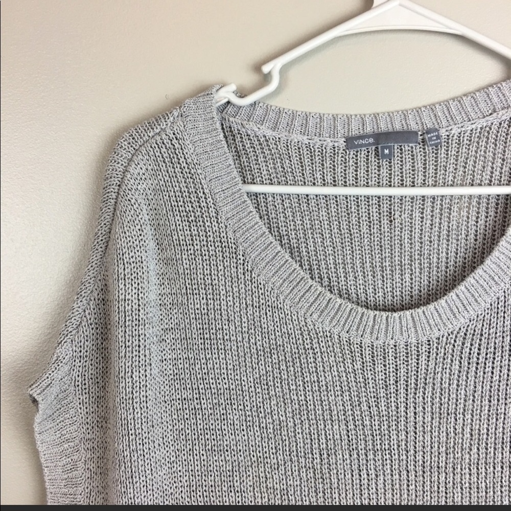 VINCE WOVEN GREY BATWING TOP M CROPPED UNIQUE - LIKE NEW!